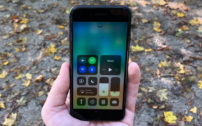 iPhone 8