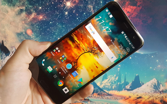 HTC U11